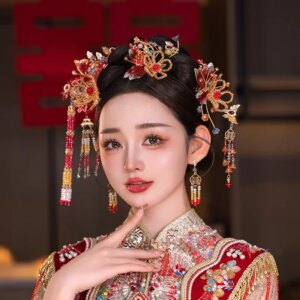 Xiuhe Headdress Bridal Dress 2025 New Chinese Style in Ancient Costume Spring and Summer Horse-Face Skirt