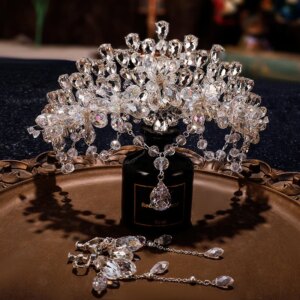 Bridal Headdress Luxury Band Forehead Chain Wedding Dress Shape Wedding Crown Vintage Headdress