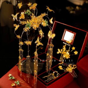 Xiuhe Headdress Luxury Back Area New Chinese Xiuhe Clothing and Gown Hairpin Golden Crown Wedding Hair Accessories