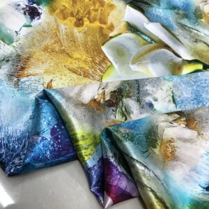 High Quality New Silk 40momme Satin Yellow Flower Spray Painting Thickened Cheongsam Clothing Fabric