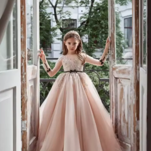 New Puffy Sequined Lace Appliques Tulle Princess Gown For Kids Brithday Party Wear Exquisite O neck Long Sleeve Girls Dresses