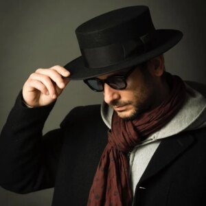 Men’s elegant and stylish top hat with flat brim
