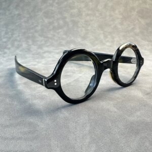 Eyeglass Frames Unique Small Round Wide Temple Handmade 100% Natural Horn Prescription Man Glasses Frames Optical Lenses Eyewear