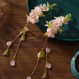 New Antique Hairpin Accessories Glass Flower Hairpin Suit Headdress for Han Chinese Clothing Tassel Female