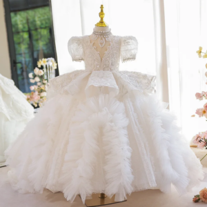 Summer new girls’ dress Birthday party layered cake dress White flower child catwalk train long dress Delicate design  dress