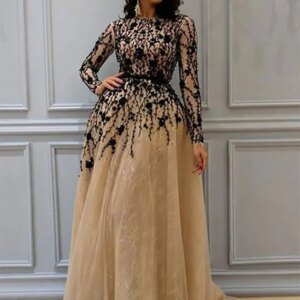 Elegant Long Sleeves A Line Lace  Evening Dresses  Tulle   Formal Evening  Dress  Prom  Gowns
