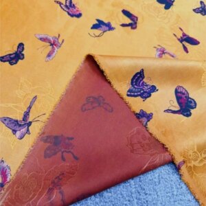 The fabric of new Chinese-style cheongsam dress and Hanfu is 100% silk cloud-like gauze