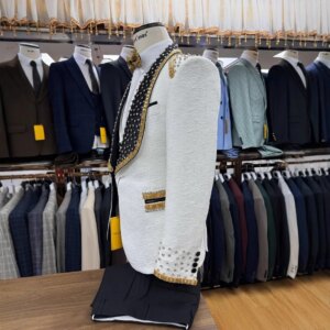 Bespoke Wedding Suits for Man 2 Pieces Blazer Pants for Groom Shawl Lapel One Button Appliques Modern Customized Business Office