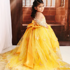 Customized Sweetheart Yellow Mini Quinceanera Dresses Mexican Prom Dresses Tulle Appliques Butterfly Wedding Celebration Dresses