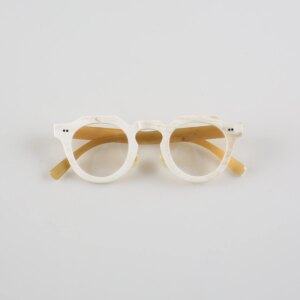 Eyeglass Frames Vintage Myopia Rivets Handmade White Natural Horn Prescription Man Women’s Glasses Frames Optical Eyeglasses