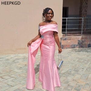 Pink Mermaid Long 2025 African Bridesmaid Dresses With Silver Lace Off The Shoulder Floor Length Satin Wedding Party Gowns Cheap