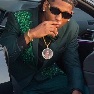 Hand-Stitched Men Suits Groom Wear Notch Lapel One Button Regular Fit Appliques Beading 2Pcs Blazer Pants Formal Business Suits