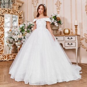 Customized Elegant White Flower Girl Dresses For Wedding 2025 Princess Lace Appliques Beaded Pageant First Communion Gowns