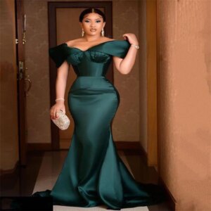 MULONG Off The Shoulder Dubai Formal Mother Of The Groom Dress Dark Green Vintage V Neck Elegant Mermaid Satin Evening Dresses