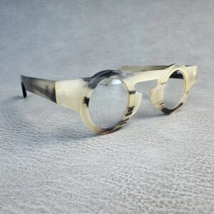 Eyeglass Frames Unique Vintage Round Retro Handmade Horn Reading Prescription Men Glasses Frames Optical Lenses Eyeglasses