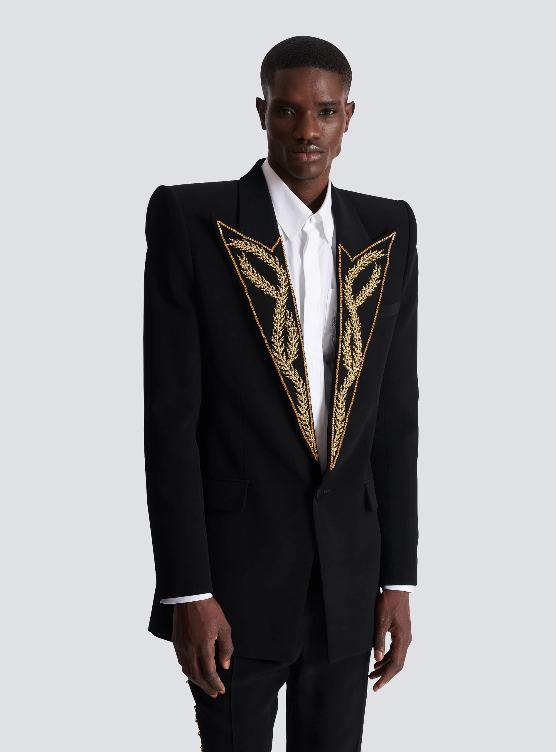 Modern Suits for Men Business Slim Suits 1 Piece Lapel Jacket Office Wear Formal Business Party Blazer Streetwear Customized