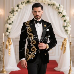 Exquisite Crystals Beaded Suits Men For Wedding Customized 2 Pieces Groom Tuxedos Peaked Lapel Velvet Prom Dress traje de hombre