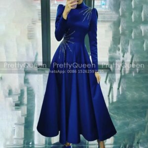 High Neck Long Sleeves Mother of the Bride Dresses Customized A Line Beaded Arabic Dubai Royal Blue Satin Party Dress