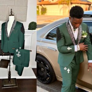 Fashion Wedding Tuxedos 3 Piece Set Jacket Vest Pants Beading Men Suit Classic Notched Lapel Groom Wear Party Suits Customized