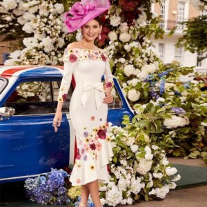 Elegant  Mother of the Bride Dress for Weddings Boat Neck Flower Appliques Wedding Guest Gowns Tea Length Party Dresses