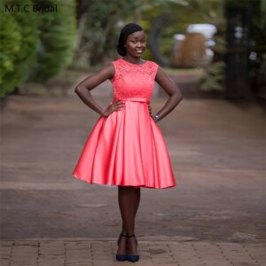 Lovely Pink Short Bridesmaid Dresses Lace Top A Line Satin Knee Length Black Women Wedding Party Gowns Plus Size