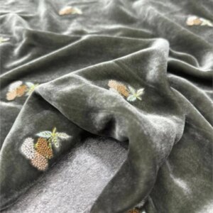 High-end custom new product silk velvet heavy industry small flower embroidery fabric top coat cotton