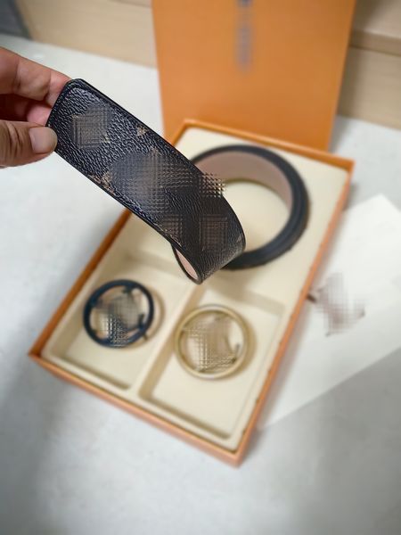 Contemporary Fashion Belt Collection - Classic Double Button Detail Enhances Any Outfit