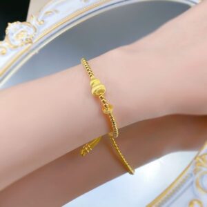 Exquisite Designer Bridal Gift Collection: Lavish Flower Ornament Neckpiece