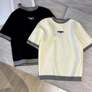 Designer Casual Wear: Luxurious White and black Crewneck Pullover Sweater for Women's Modern Closet BFD2504112