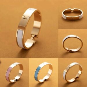 Designer Bracelet 18K Gold Rose Gold Silver Stainless Steel Bangle Couple Braceletes Elegant Smooth Surface High Quality Luxury Fashion Jewelry