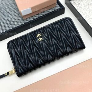 Women wallet designer Coin Purse Card Holder luxury wallets Fashion High Quality Genuine Leather Sheepskin Golden Hardware Square Long Wallet Luxury Bag Woman Bags