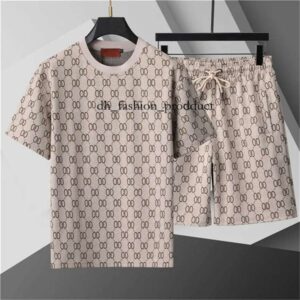 gocci Designer Mens Tracksuits Sets Jogger Sweatshirts Sports Jogging Suits Man Tracksuits Two Piece Set T Shirt Summer Printed Short Sleeve efb