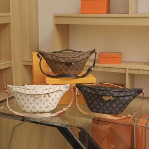 High end luxury women's handbag, trendy single shoulder crossbody large capacity fashionable chest bag, waist bag