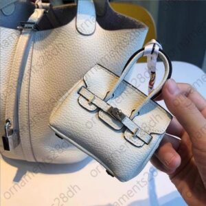 Coin purses designer luxury coin purse key holder earphone bag Lipstick mini keychain bag Retro bucket mouth red envelope simple pendant cash purse pocket organizer