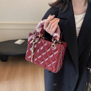 2025 New -Style Quilted Embroidery Crossbody Bag – Elegant Lady Inspired Shoulder Handbag, Trendy Niche Design