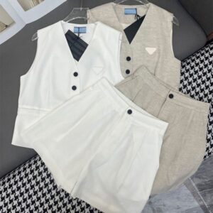 Women's Tracksuits Designer Vest shorts made of linen Tencel fabric with classic triangular logo decoration