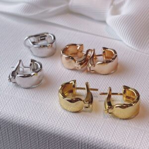 Charm 18k Gold Hoop Earrings Luxury Brand Letter Designer Ear Stud for Lady Earrings Fashion Wedding Party Jewelry