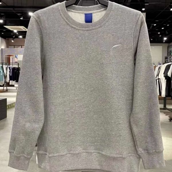 Niki Shorts Niki Miller Tracksuit Nocta Tech Boho Chic Montirex Tracksuit Mens Designer Plus Size Punk Spring Jacket Womens Embroidered Sports Amiribandana Jeans