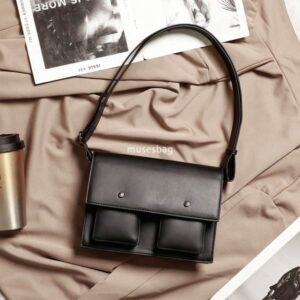 New high-end small square bag trendy brand retro fashion men's crossbody bag postman bag shoulder bag wholesale