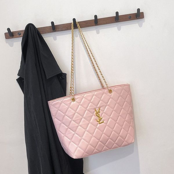 Designer bag free shipping 2025 new fashion luxury high-end texture printed large capacity bucket bag, single shoulder crossbody bag for womens