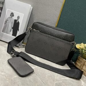 Men Tote Designer Bag Genuine Leather Crossbody Bags District Shoulder Purse M46255 Tote bag Man briefcase Classic Flower Wallet Vintage Handbag male Messenger Bag
