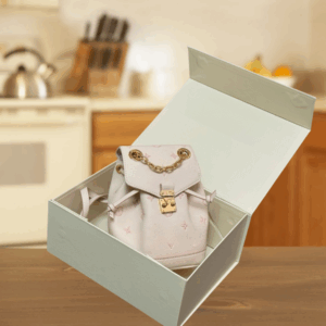 Fashionable leather ladies' small bag luxury style with big brand box –L8805