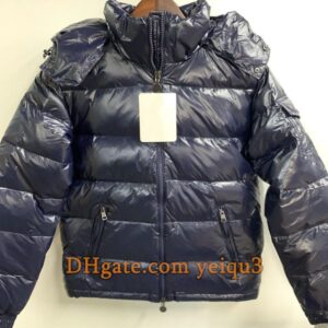 Designer Men Down Jackets White Duck Down Padded Puffer Coats Thick Fluffy Winter Parkas Cold Weather Outerwear with Plus Size 3XL Options Down vest with NFC scanning