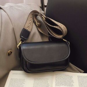 High end fashion women's casual versatile crossbody bag 2025 new Korean version simple single shoulder small square bag