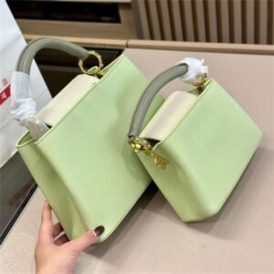 designer bag Designer Bag Classic Elegant Plain Color Soft Real Leather Capucine Taurillon Lady Lock Me Louies Handbag Crossbody Women Brand Handle Purse Wallet