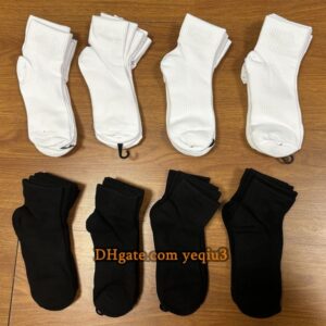 Men sock Women sock High Quality Cotton All-match classic Ankle socks Stockings Breathable black and white Football basketball Sports Sock Wholesale size L/8-12