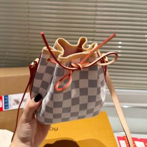 Mini Bucket Bag nano Color Changing Leather Diagonal Crossbag Designer Style New Women's Shoulder Bags