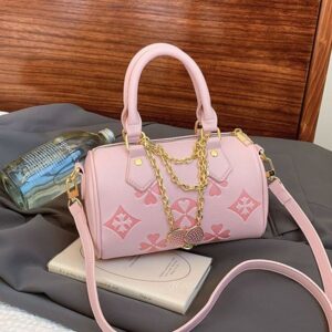 Best free shipping designer shoulder bags fashionable Versatile bag chain barrel-shaped bag for woman black white pink