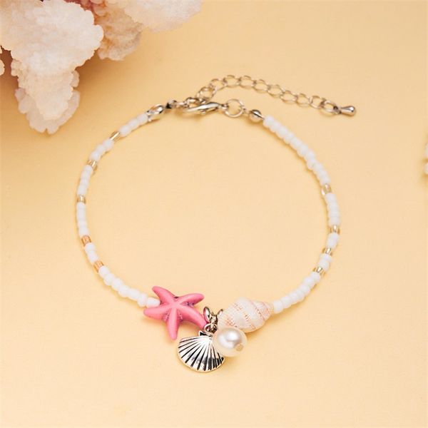 Ocean-Inspired Vacation Necklace: Stylish Starfish Shells for Her Collection