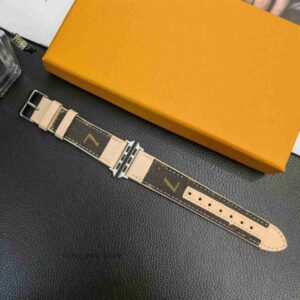 Designer Smart Straps Leather Strap For Apple Watch Series 9 3 4 5 SE 6 7 38 40 41 49mm 42 44 45 MM iWatch Band Weave Pattern Watchband
